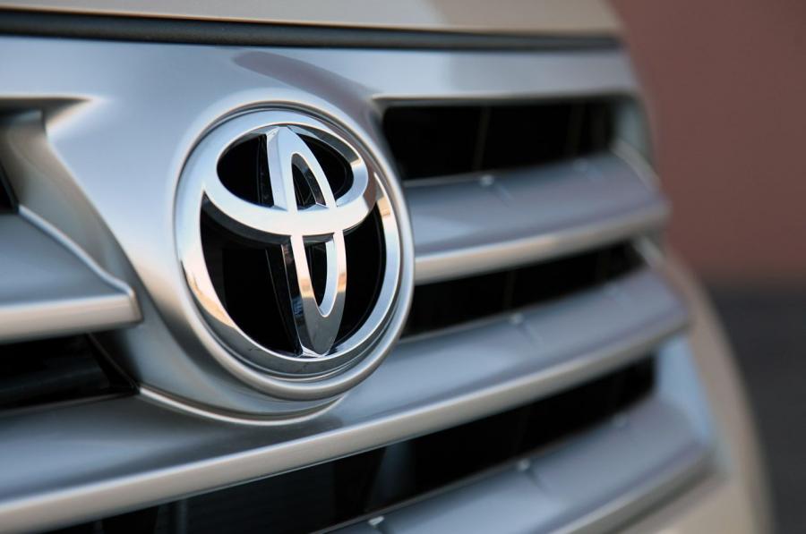  Toyota Highlander 2011 года  (фото 27 из 108)